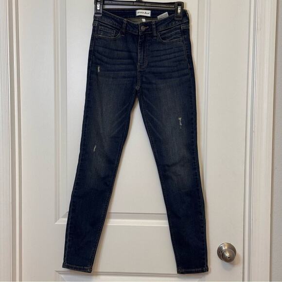 studio blue Denim - Studio Blue Skinny Jeans with Tapered Leg